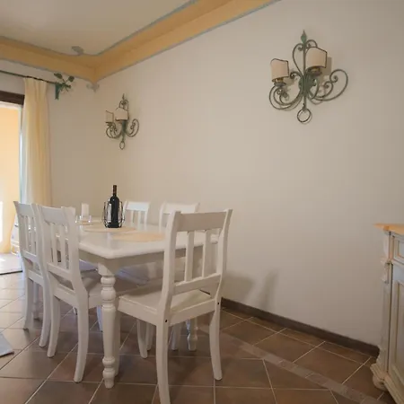 Giardino Degli Oleandri 4 People Premium Apartament