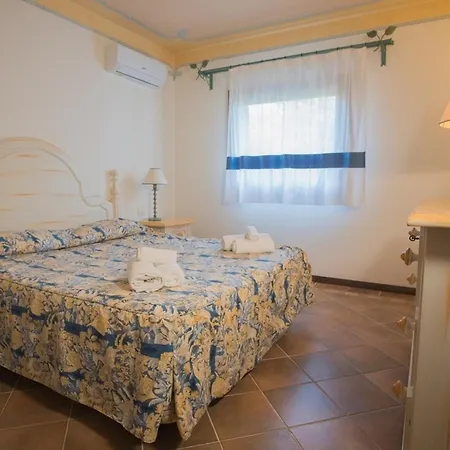 Giardino Degli Oleandri 4 People Premium Apartament Liscia di Vacca