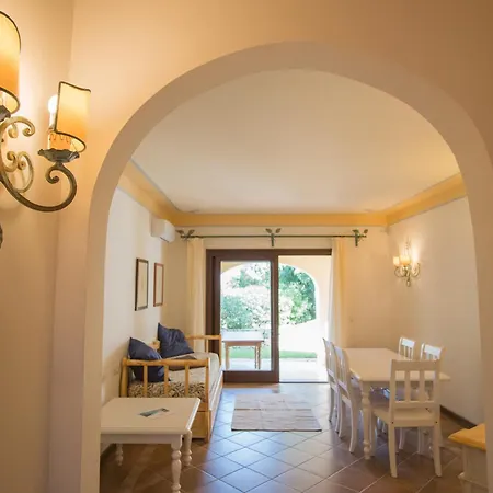 Giardino Degli Oleandri 4 People Premium Apartament Liscia di Vacca