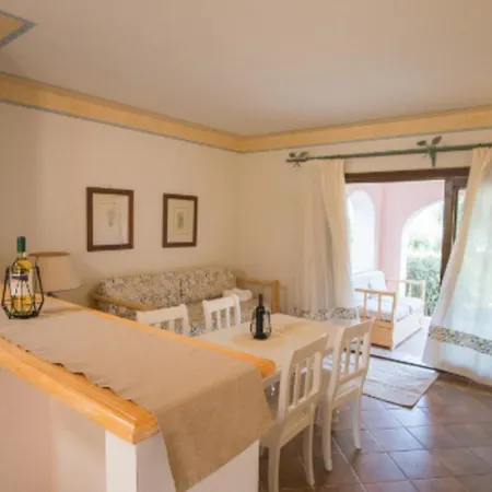 Giardino Degli Oleandri 4 People Premium Apartament Liscia di Vacca